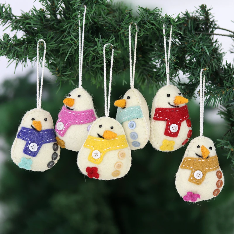 Snowman Party Wool Felt Christmas Ornament technical drawing