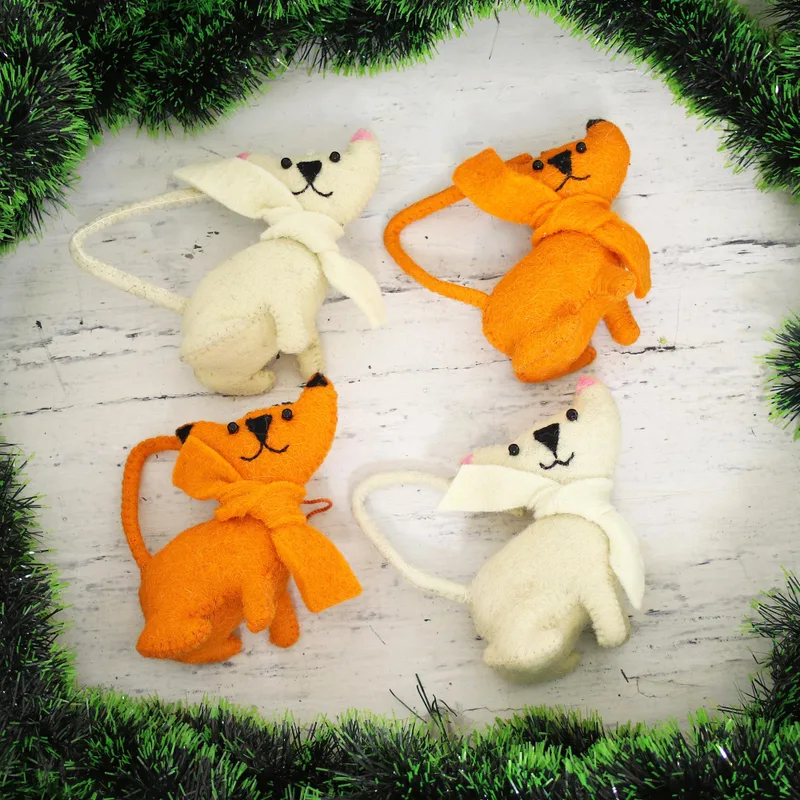 Crazy Cats Set of 4 Handmade Feline Ornaments from India By Rajesh Gehlot technical drawing