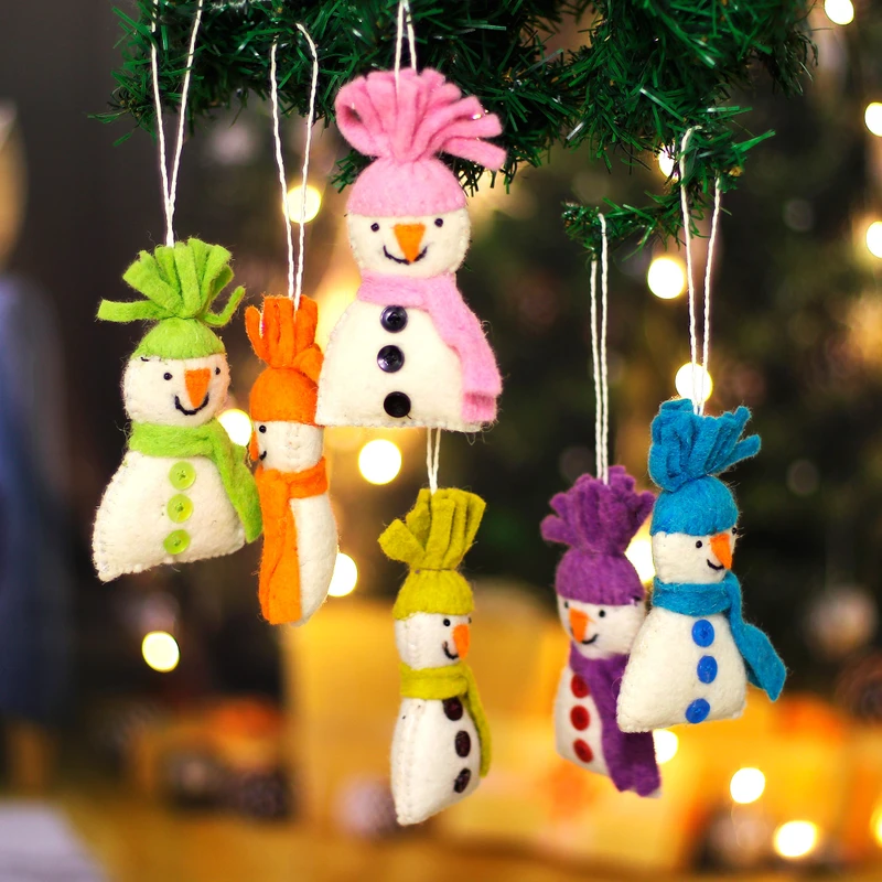 Holiday Snowmen Wool Felt Christmas Ornament (Set of 6) technical drawing