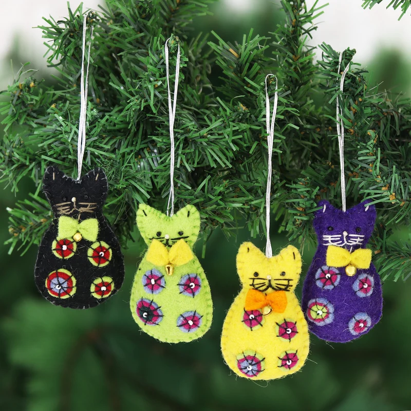 Crafty Cats Wool Felt Christmas Ornament (Set of 4)
